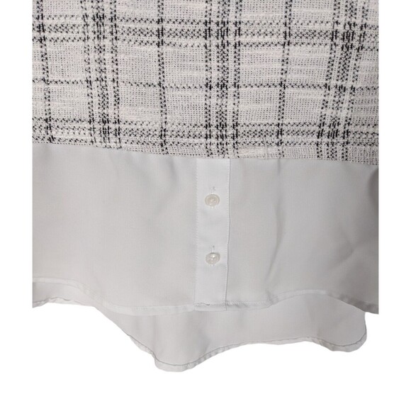 Elle Blouse Women's M White Plaid 3/4 Sleeve Mock Layer Keyhole Back Ruffle - Picture 2 of 9